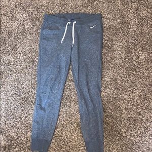 NIKE JOGGERS